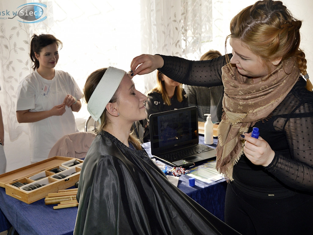 Targi edukacyjne impulsem do znalezienia najlepszej drogi rozwoju [FOTORELACJA]