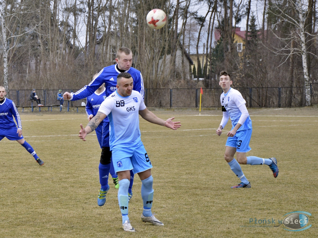 Wkra pnie się w tabeli okręgówki. Strzegowo znakautowane po przerwie [FOTORELACJA]