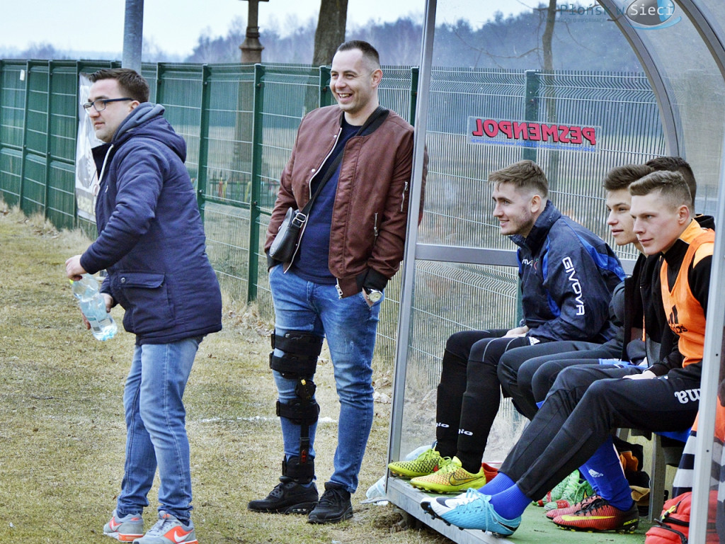 Korona bez punktów w meczu z Wąsewem [FOTO]