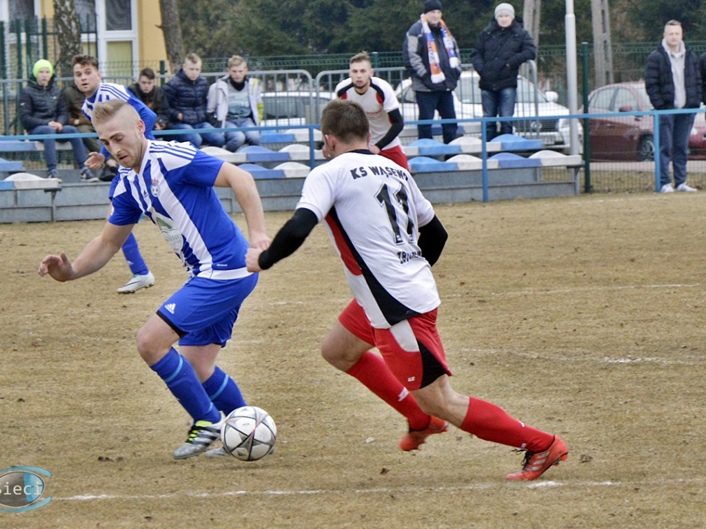 Korona bez punktów w meczu z Wąsewem [FOTO]