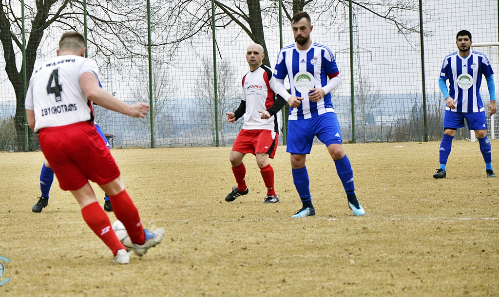 Korona bez punktów w meczu z Wąsewem [FOTO]