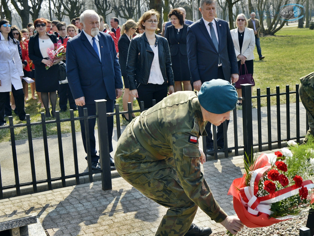 Katyń 1940, Smoleńsk 2010 - rocznicowe obchody w Płońsku [FOTORELACJA]