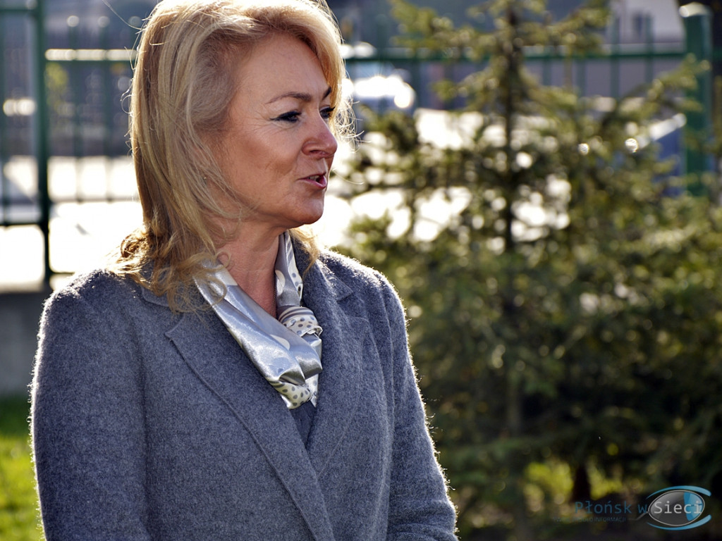 Katyński wiersz pod dębem pamięci