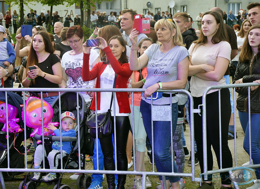 Majówka w Raciążu z przebojami Bayer Full [FOTORELACJA]