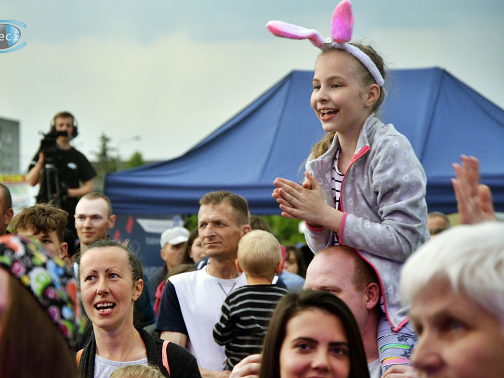 Majówka w Raciążu z przebojami Bayer Full [FOTORELACJA]