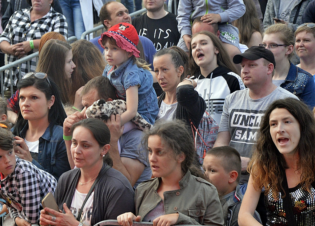 Majówka w Raciążu z przebojami Bayer Full [FOTORELACJA]