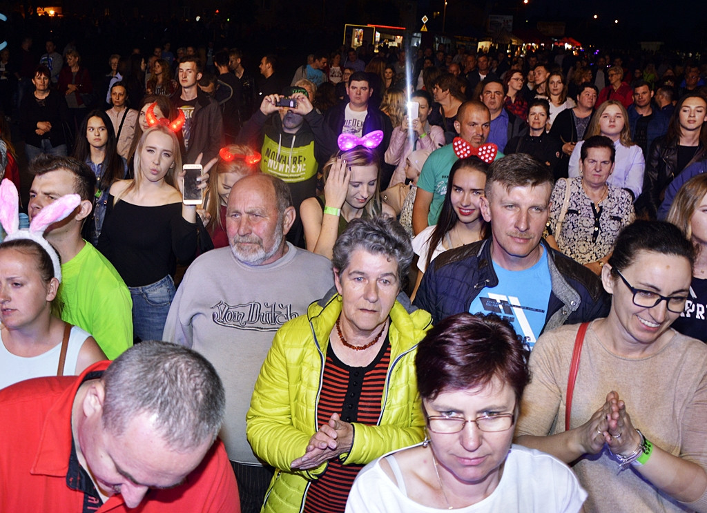 Majówka w Raciążu z przebojami Bayer Full [FOTORELACJA]