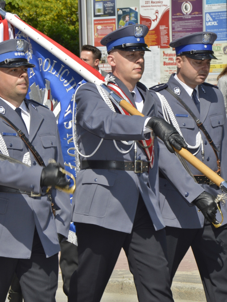 Niech się święci 3 maja! Polska przypomina nieco drużynę piłkarską... [FOTORELACJA]
