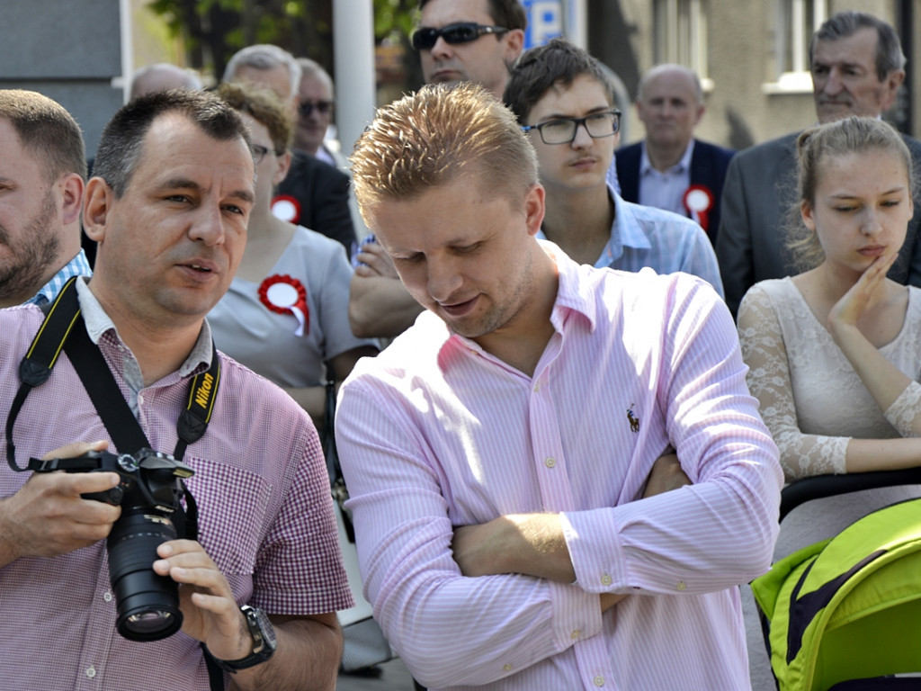 Niech się święci 3 maja! Polska przypomina nieco drużynę piłkarską... [FOTORELACJA]