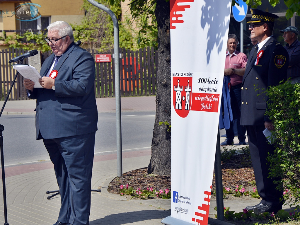 Niech się święci 3 maja! Polska przypomina nieco drużynę piłkarską... [FOTORELACJA]