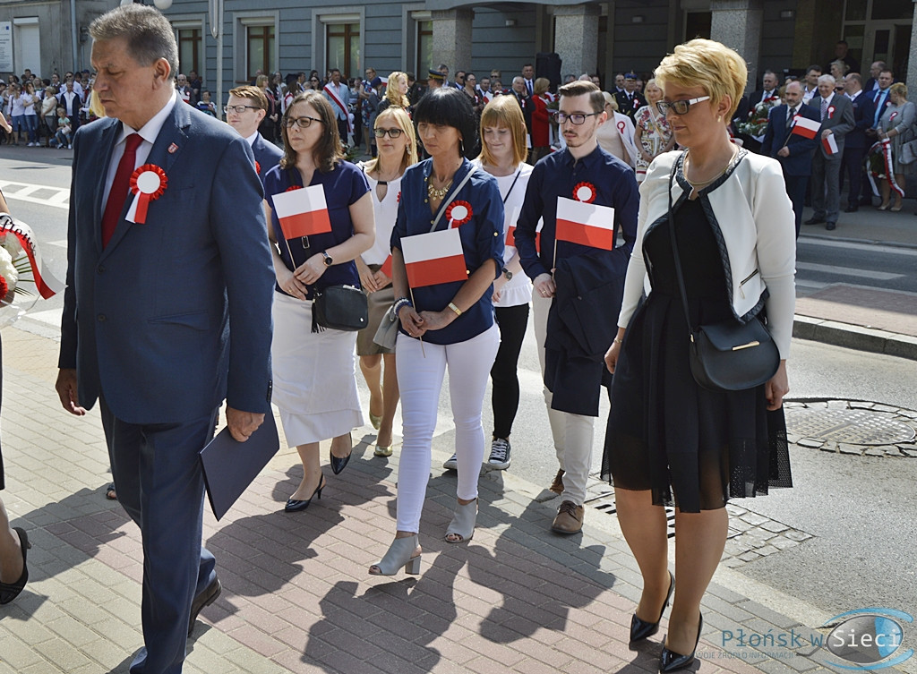 Niech się święci 3 maja! Polska przypomina nieco drużynę piłkarską... [FOTORELACJA]