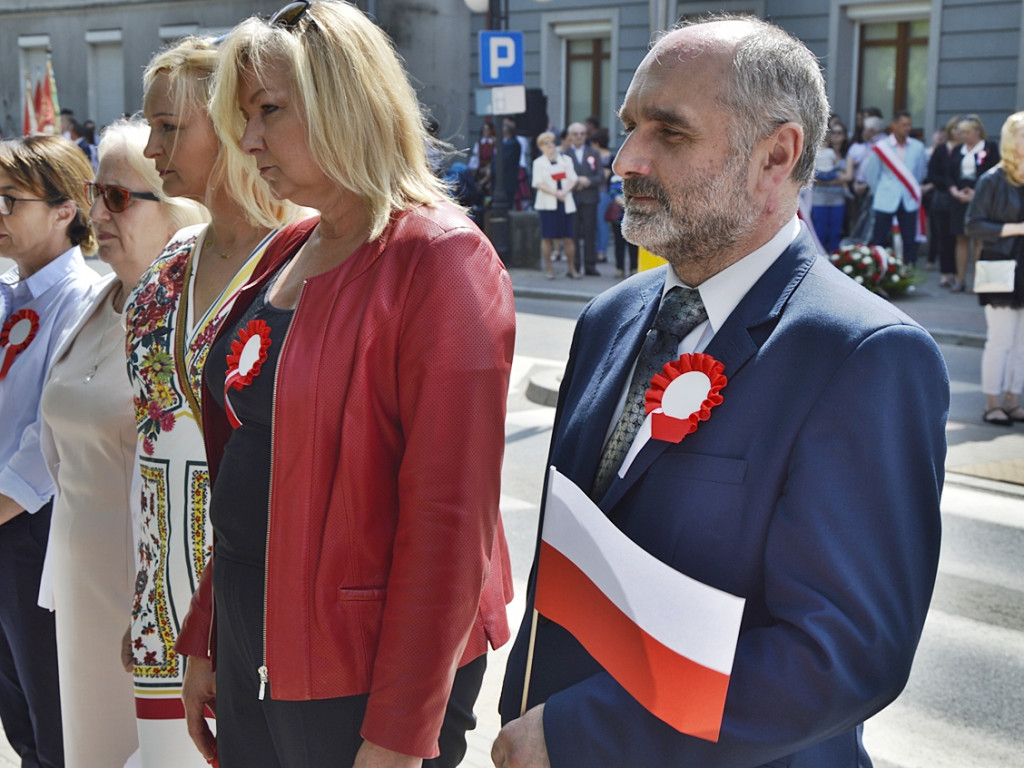 Niech się święci 3 maja! Polska przypomina nieco drużynę piłkarską... [FOTORELACJA]