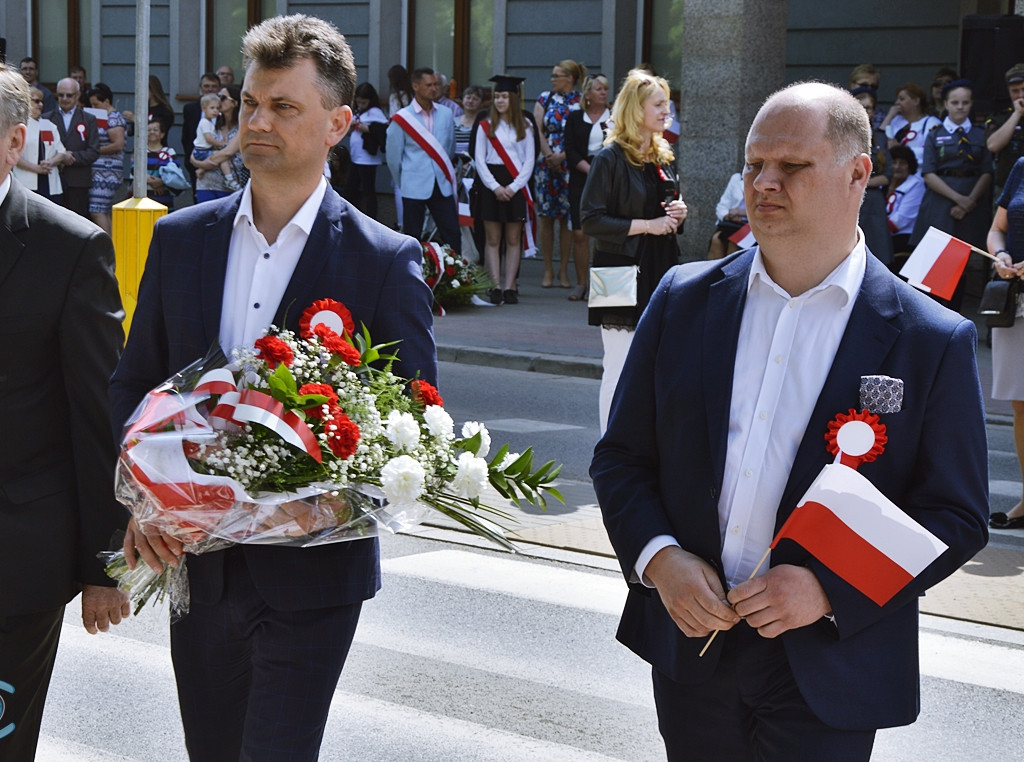 Niech się święci 3 maja! Polska przypomina nieco drużynę piłkarską... [FOTORELACJA]
