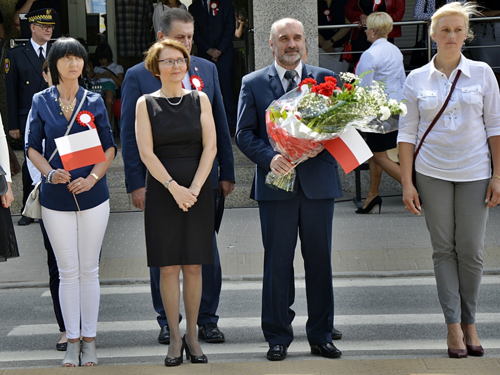 Niech się święci 3 maja! Polska przypomina nieco drużynę piłkarską... [FOTORELACJA]