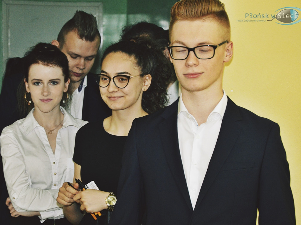 Maturzyści, trzymamy kciuki! Niech moc będzie z Wami! [FOTO]