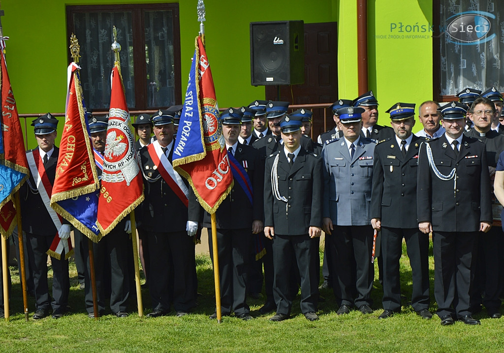 Dwie syreny, serca bicie OSP to jest ich życie. Trzeciomajowy bieg w Kownatach [FOTORELACJA]