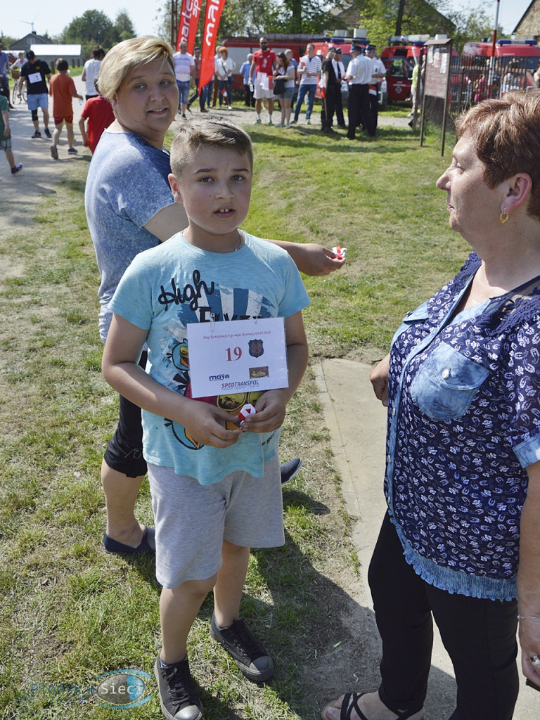 Dwie syreny, serca bicie OSP to jest ich życie. Trzeciomajowy bieg w Kownatach [FOTORELACJA]