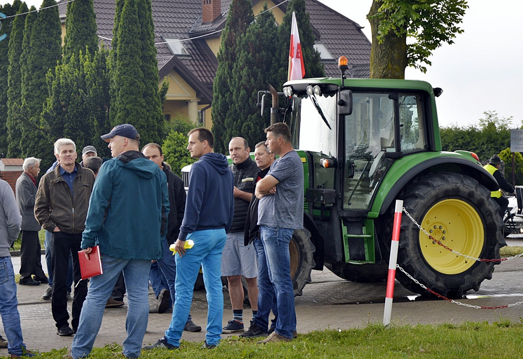 Ludzie chcą pracować, a nie bezczynnie czekać! - protest rolników