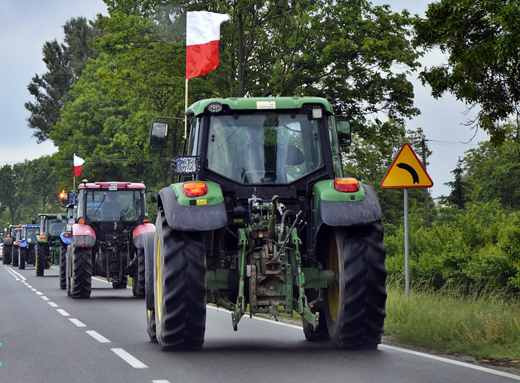 Ludzie chcą pracować, a nie bezczynnie czekać! - protest rolników