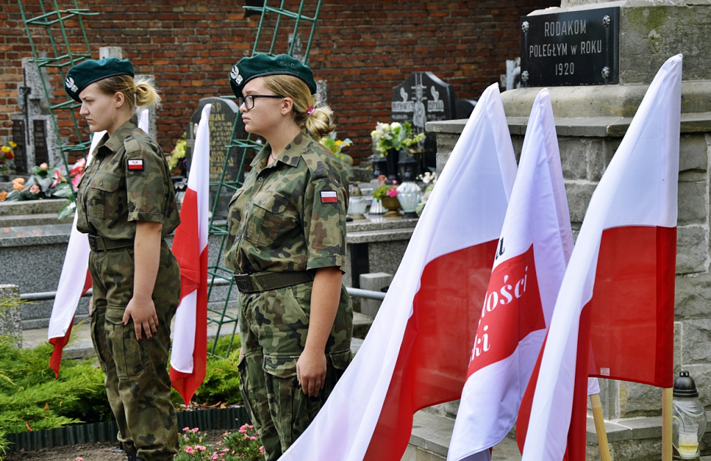 Płońskie obchody Bitwy Warszawskiej na cmentarzu