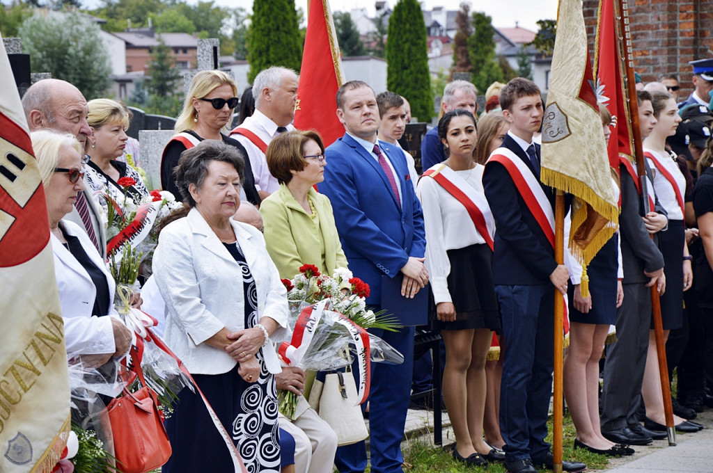 Płońskie obchody Bitwy Warszawskiej na cmentarzu