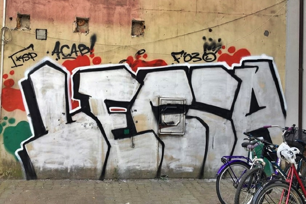 Płońskie graffiti z ulicy Rzemieślniczej i Grunwaldzkiej