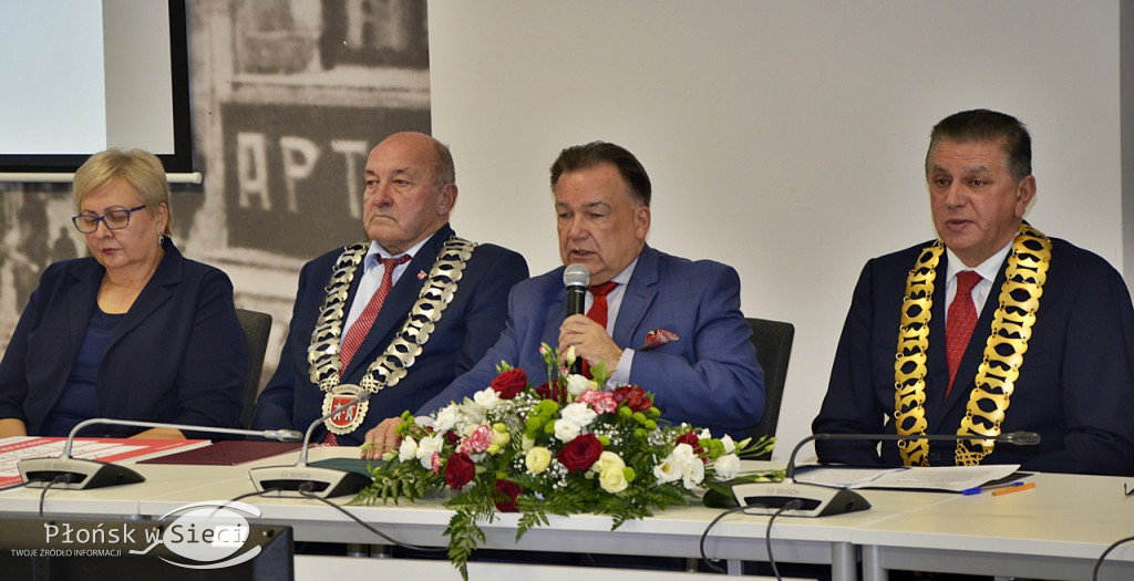 Podpisanie umowy na dotację dla Płońska