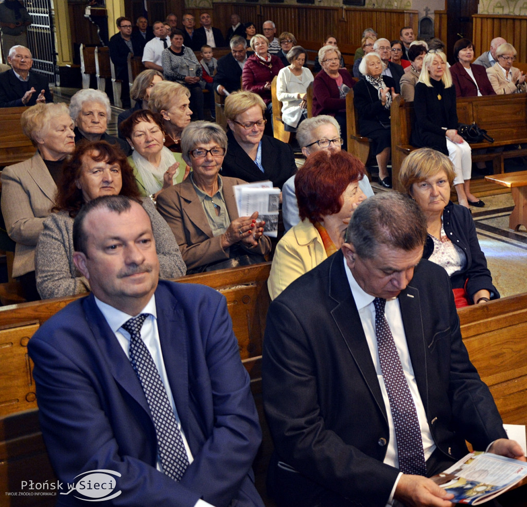 Słynny chór chłopięcy i męski wystąpił w Płońsku