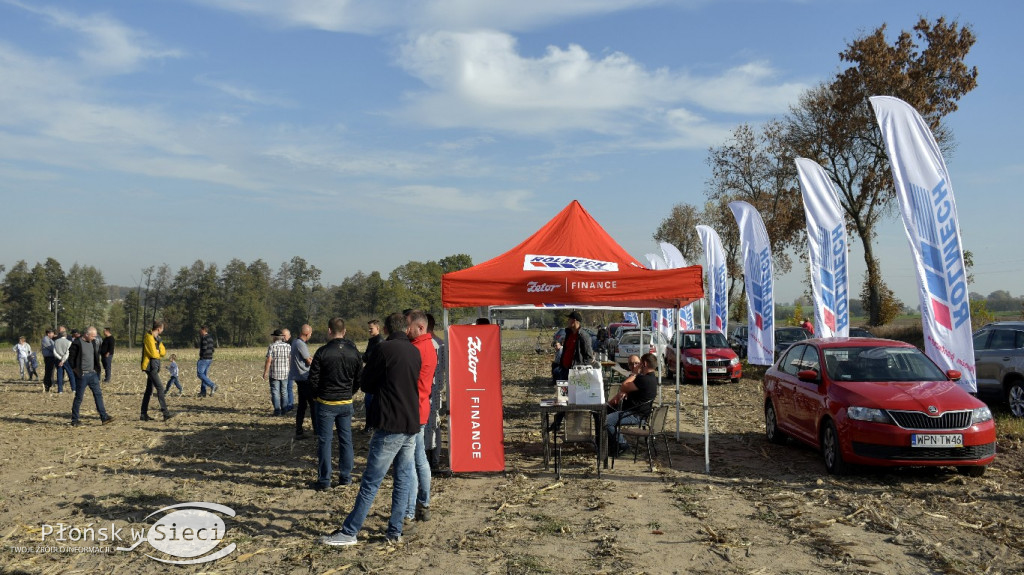 Jesienne pokazy polowe ciągników