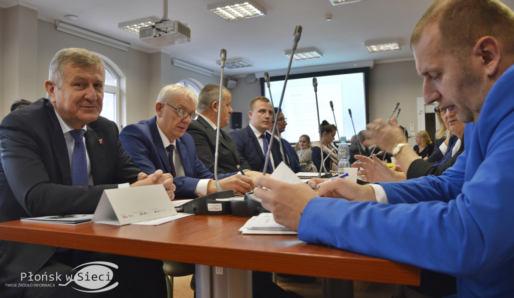 I Sesja Rady Powiatu Płońskiego nowej kadencji
