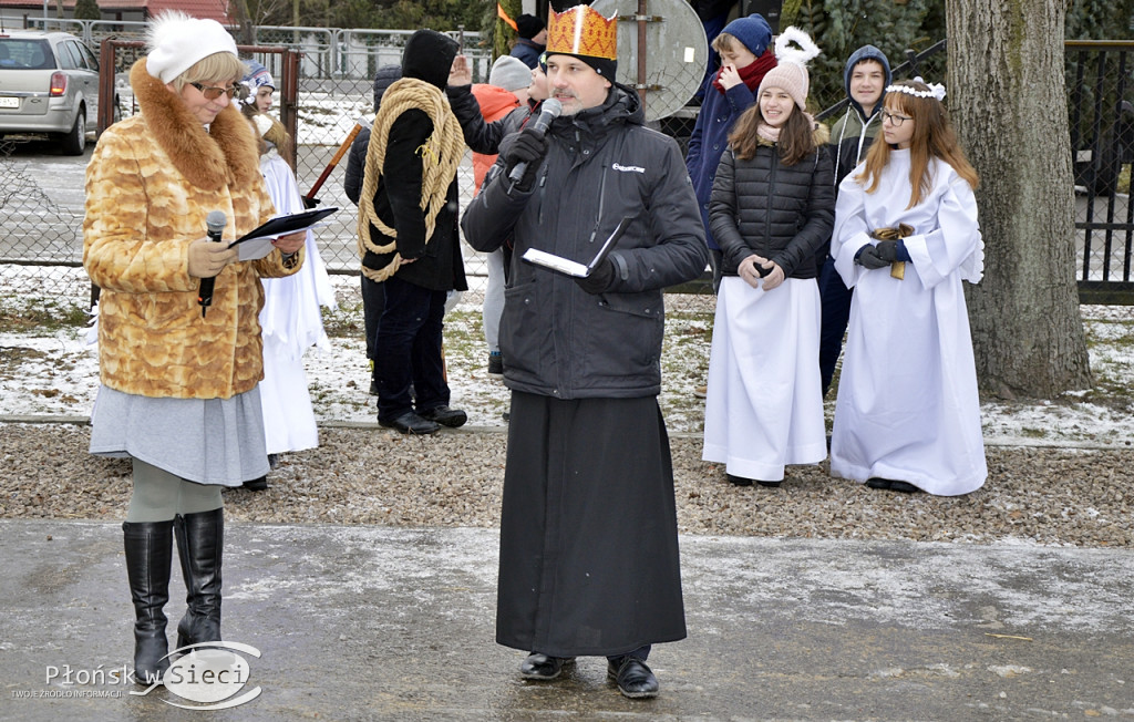 W Czerwińsku na traktorach do Jezusa