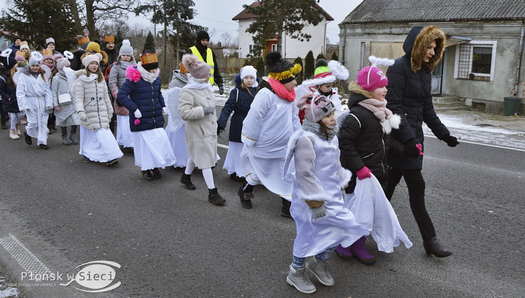 W Czerwińsku na traktorach do Jezusa