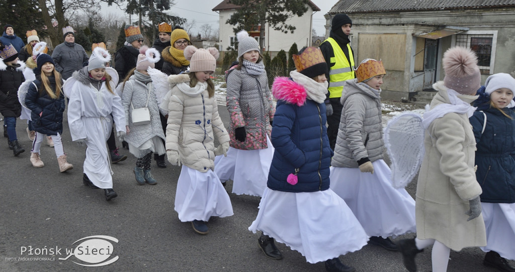 W Czerwińsku na traktorach do Jezusa