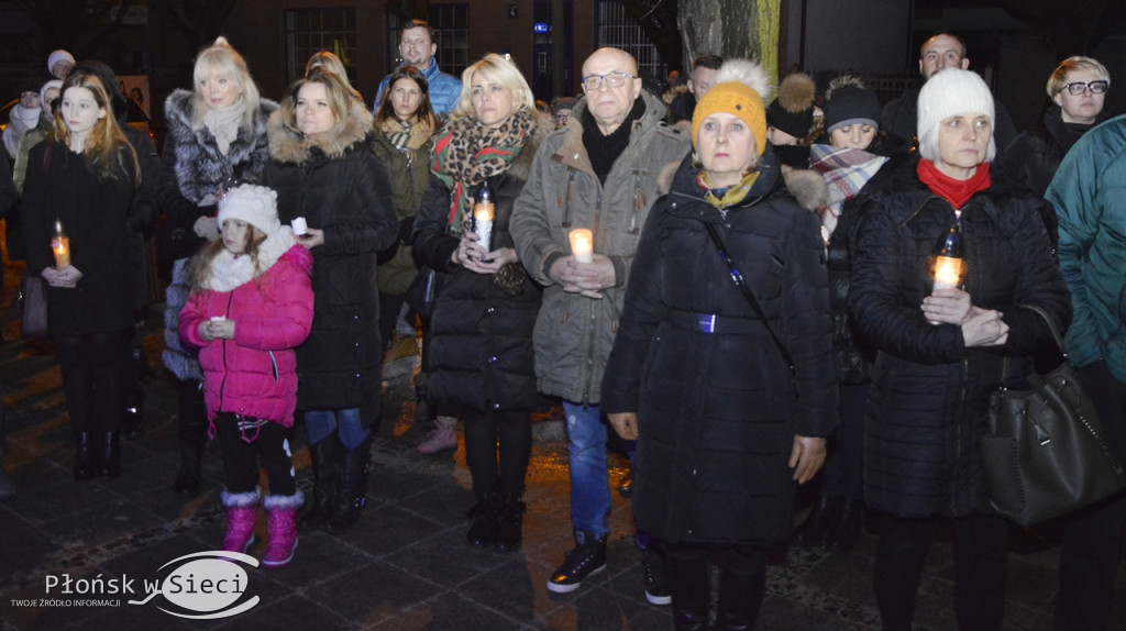 Płońsk okazał solidarność i sprzeciw wobec przemocy