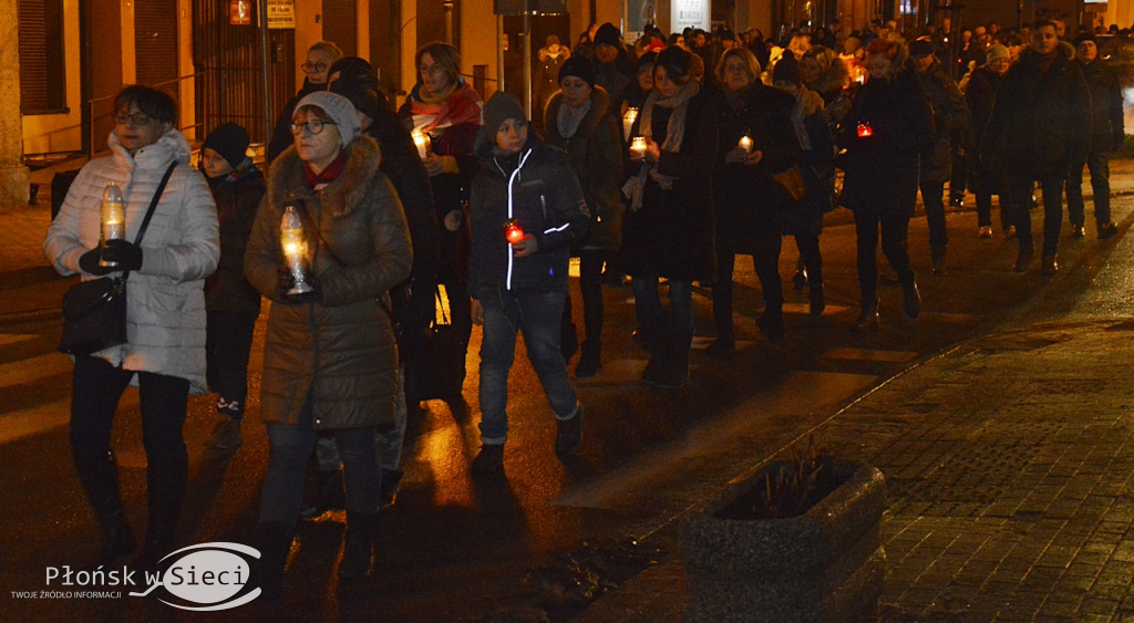 Płońsk okazał solidarność i sprzeciw wobec przemocy