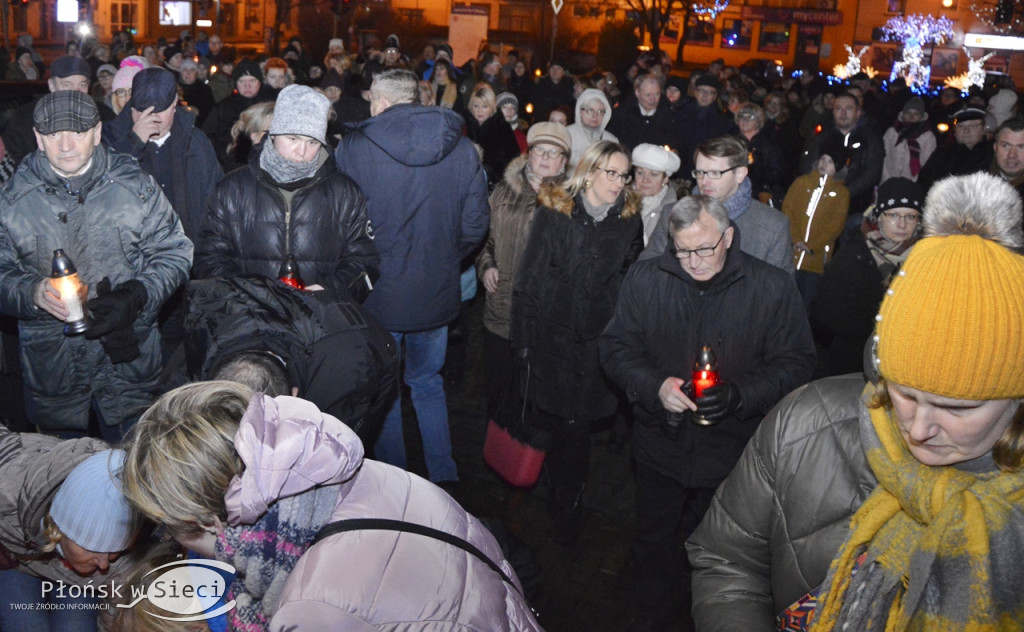 Płońsk okazał solidarność i sprzeciw wobec przemocy