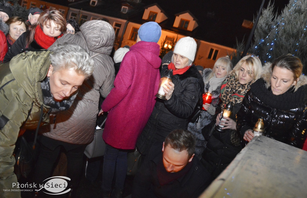Płońsk okazał solidarność i sprzeciw wobec przemocy