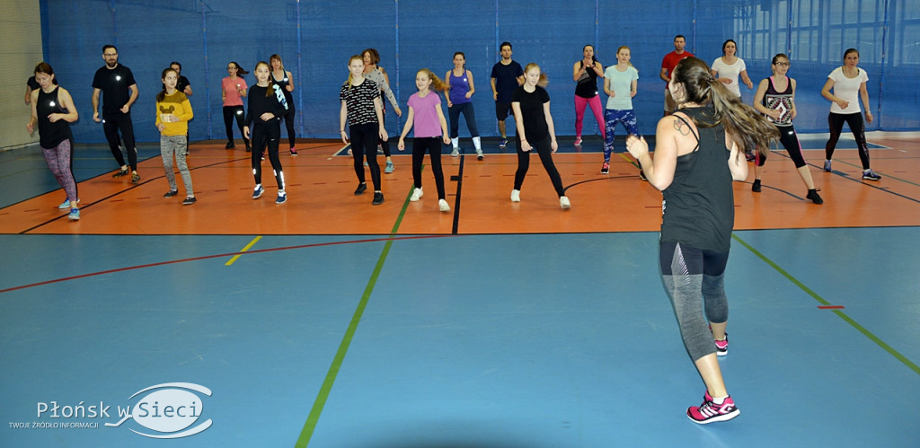 Charytatywny maraton fitness dla Elwiry