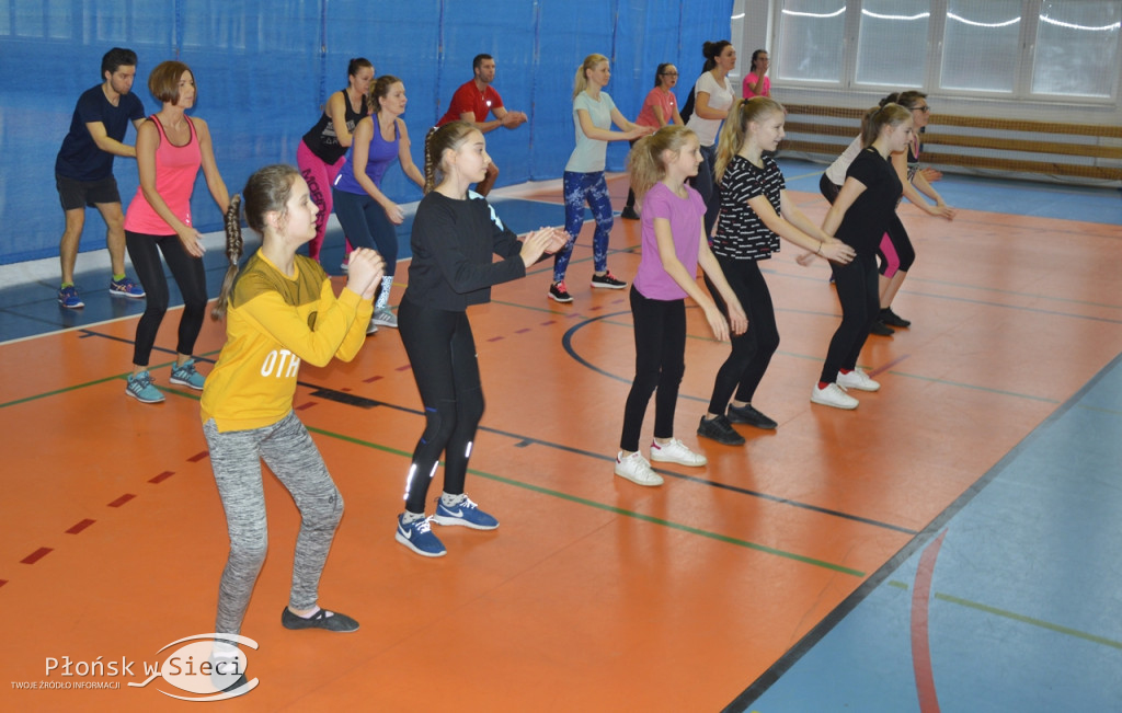 Charytatywny maraton fitness dla Elwiry