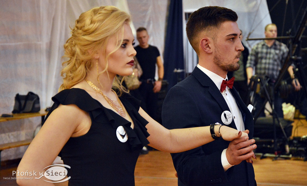 Studniówkowy bal popularnych ''Rutek
