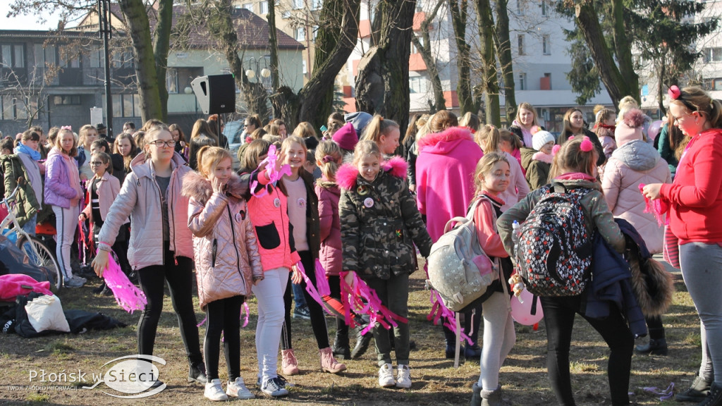 Roztańczony happening w Raciążu