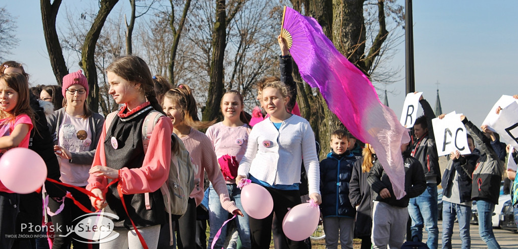 Roztańczony happening w Raciążu