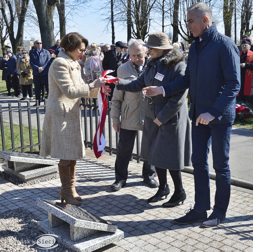 Płońsk pamiętał - Katyń...