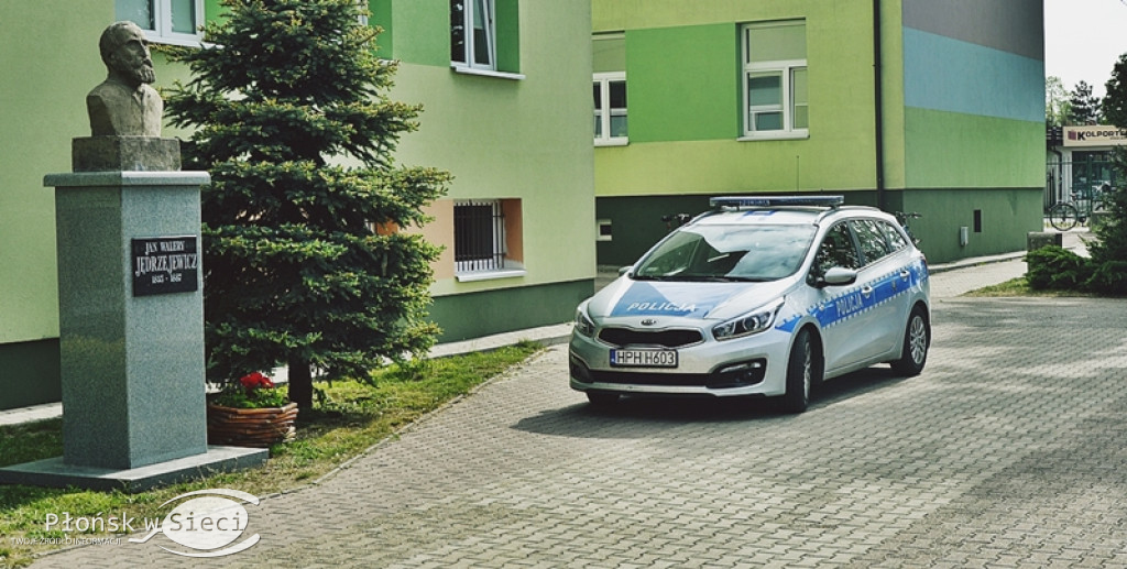 Alarm bombowy w SP nr 2 w Płońsku