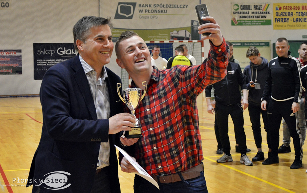 Dariusz Dziekanowski na halówce w Baboszewie