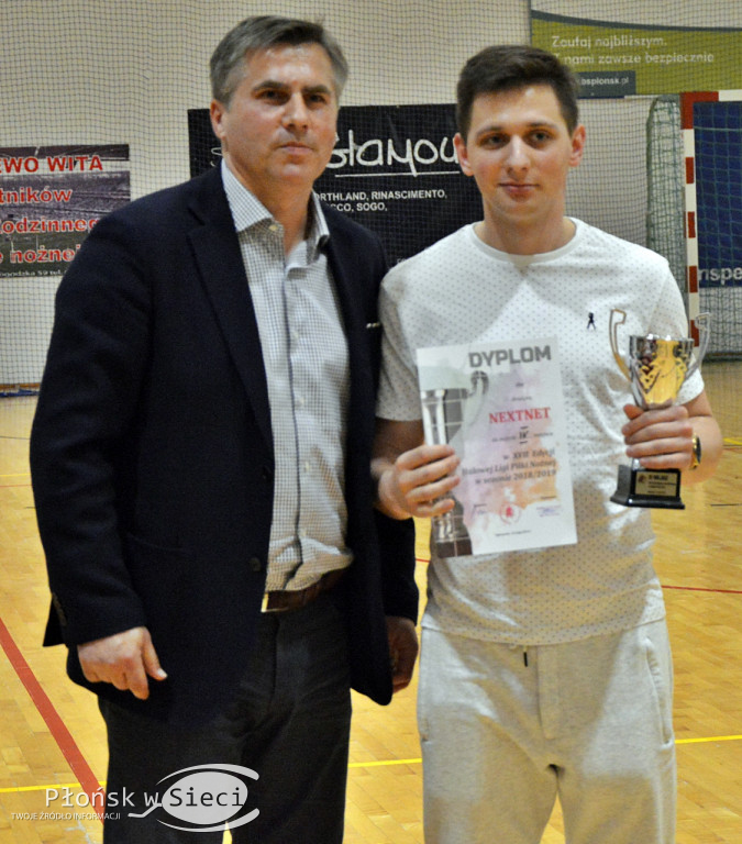Dariusz Dziekanowski na halówce w Baboszewie