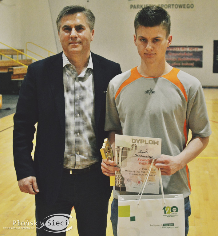 Dariusz Dziekanowski na halówce w Baboszewie