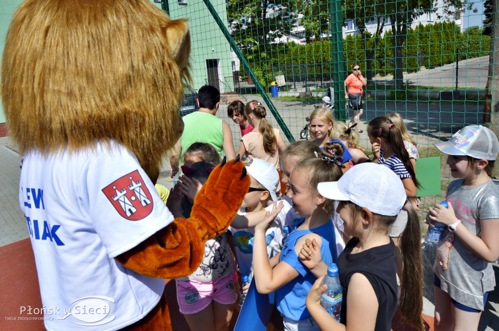 Dzień sportu w małej czwórce na szóstkę!