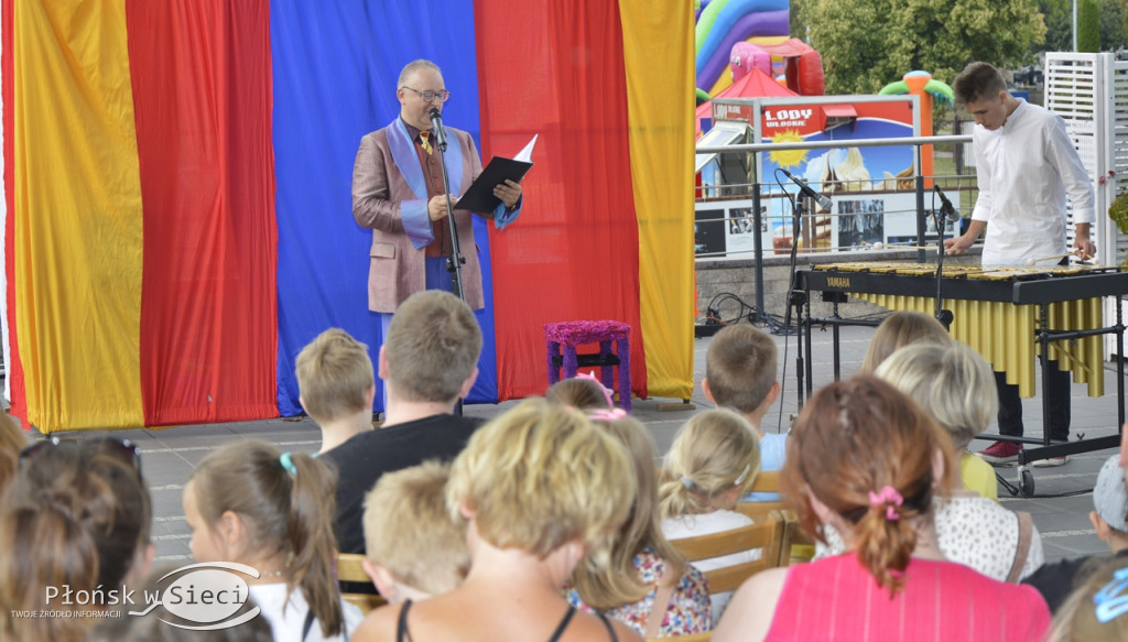 Dziesiąta 'Calineczka'. 'Telesfor' wśród widzów