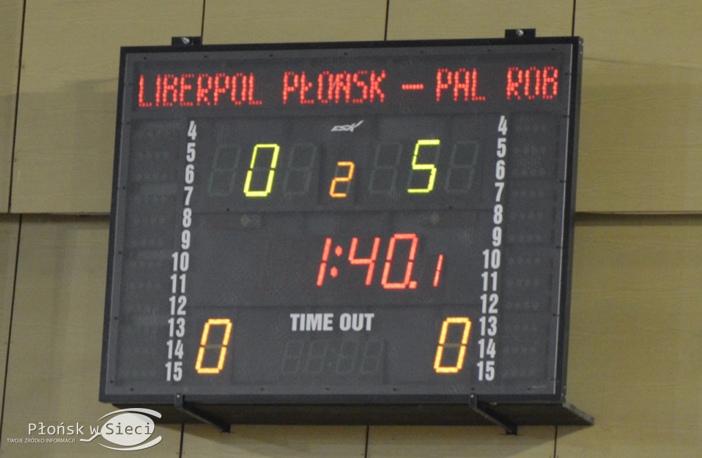 Wystartowała kolejna edycja płońskiej halówki